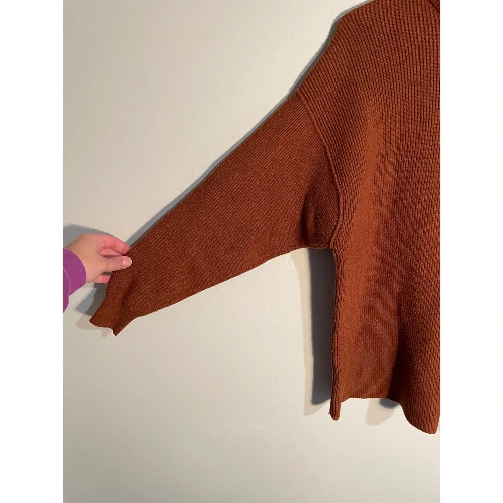 Free People Softly Structured Rib Knit‎ Cowl Neck Oversized Sweater Size XS